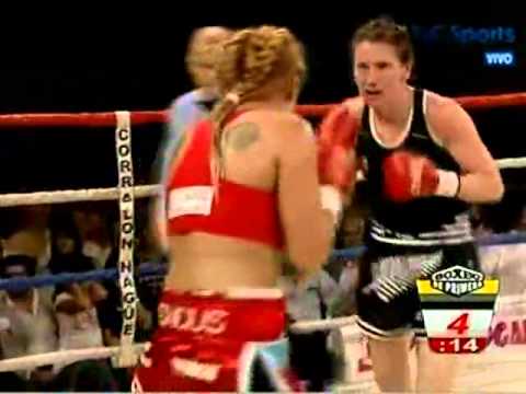 Debora Dionicius vs Michelle Preston 2012 11 24