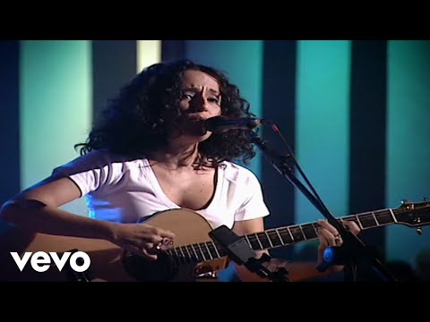 Fernanda Porto - Sentado À Beira Do Caminho (Ao Vivo No Rio De Janeiro / 2004)