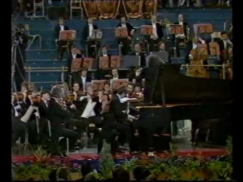 Prokofiev Piano Concerto No 3 Mvt 3 - Ian Munro