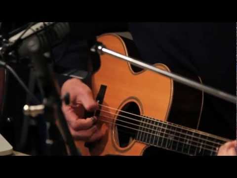 Insight Studio Sessions: Original Song about Lance Armstrong and Barack Obama - John McCutcheon