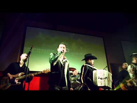 KIKE MENESES ft. DOBLE SELLO ft. CONTRASTE SIERREÑO "EN VIVO" REFORZANDO LA FRONTERA