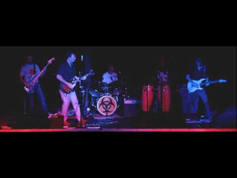 Miniatura de Funky Wall en el golf