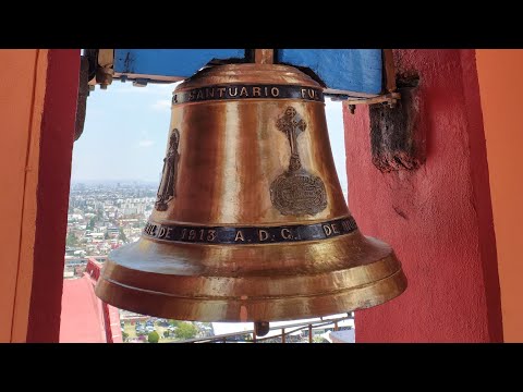 Tercera Llamada a Misa (Repique) en el Santuario de Nuestra Señora de Los Remedios, Cholula, Puebla