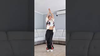 Download lagu Taki Taki - Dj Snake, Selena Gomez. Ozuna, Cardi B Dance Challenge | debocov mp3