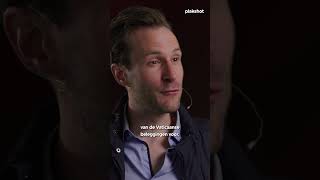 The Voice of God: wie wordt de nieuwe paus? | Plakshot (S7)