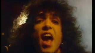 Kiss - All Hell&#39;s Breakin&#39; Loose