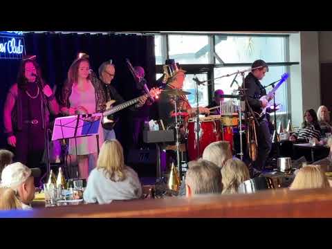 FM Project   Peg   NYE 2025   Music Box