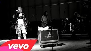 Miley Cyrus - free radicals (the flaming lips cover)