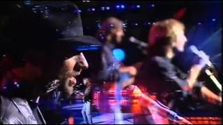 BEE GEES - HOW DEEP IS YOUR LOVE - LIVE 1989 (HQ-856X480)