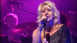 Proms in de Peel 2009: Chaising Pavements