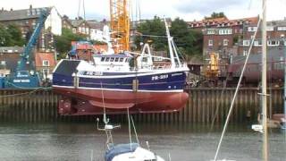 preview picture of video 'Virtuous - FR253 Launch at Whitby on 31st July 2010'