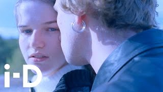 Summer of Love: Meet the Young Parisian Lovers Mixing It Up video