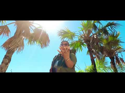 FARAH JOHN'S - Aza mifagnambany (Clip Gasy Vaovao 2017)