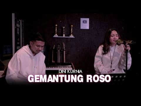 Dini Kurnia - Gemantung Roso (Official Music Video)
