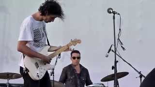 Amen Dunes, live 2of2 &quot;Lonely Richard&quot; New York 14-08-2013, McCarren Park