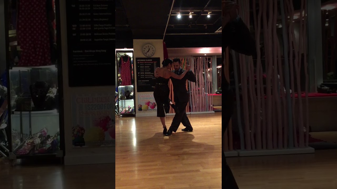 Video thumbnail for Javier Rodriguez & Moira Castellano 2nd dance at the Grand Milonga in Hong Kong, 25 November 2017