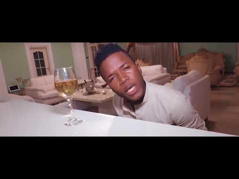 Christoph Ft. Quincy B - Too Talkin' (Official Music Video)