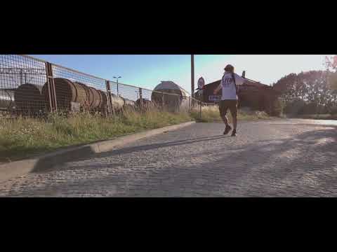 RAPUNARKOMAN / EMEL - OSZUKUJĄ WAS !! CUTY DJ CHAMPLOO