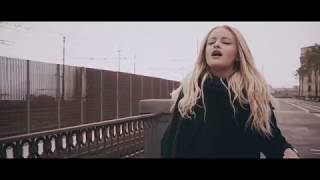 Viola Cristina - RIFLESSO DI TE (Official Video)