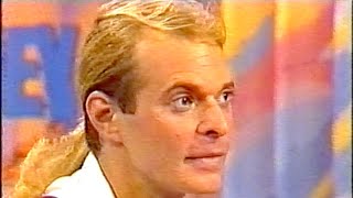 David Lee Roth & Molly Meldrum interview 1988