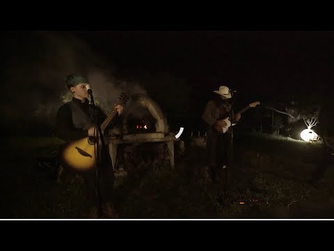 Forastero Western Metal - Alboroto En El Granero (8K Live Session) 2021