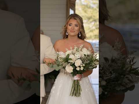 It doesn’t get any sweeter than this! #louisianaweddingvideographer #neworleansweddingvideographer