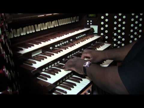 download lagu mp3 mp4 Notre Course, download mp3 Notre Course free download, download mp3 Notre Course