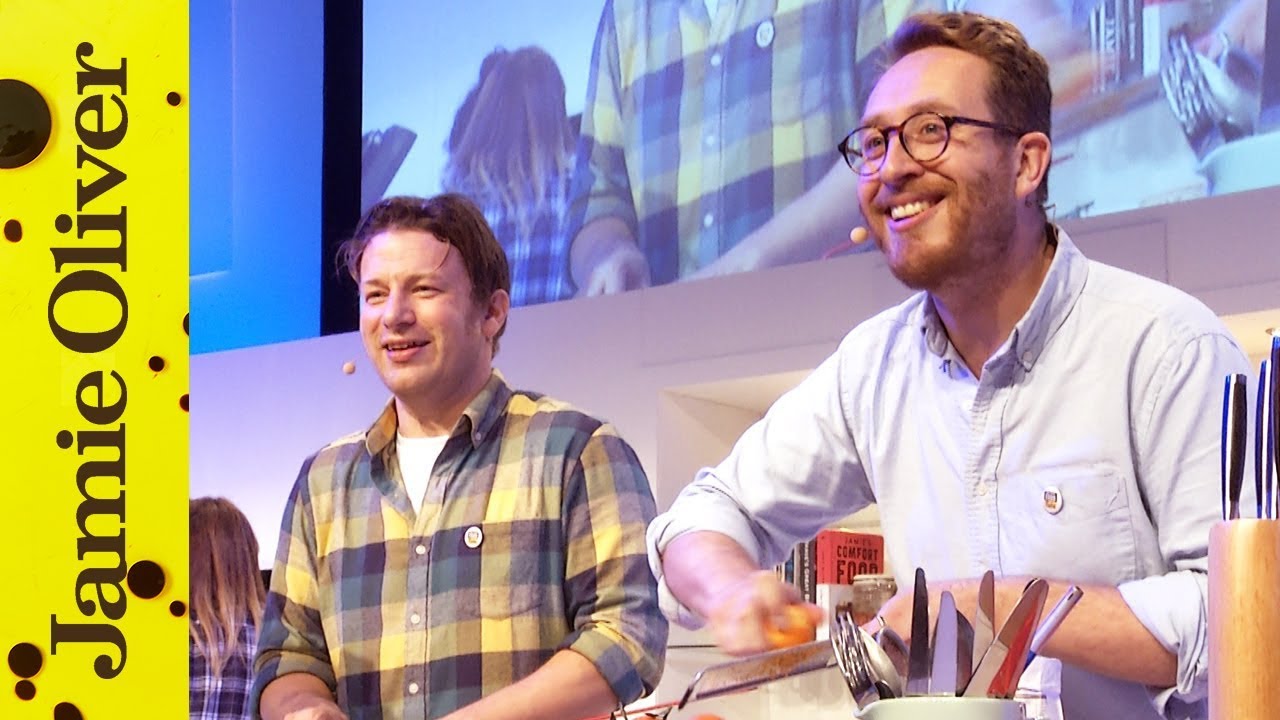 Christmas pudding pancakes: Jamie Oliver & Food Busker