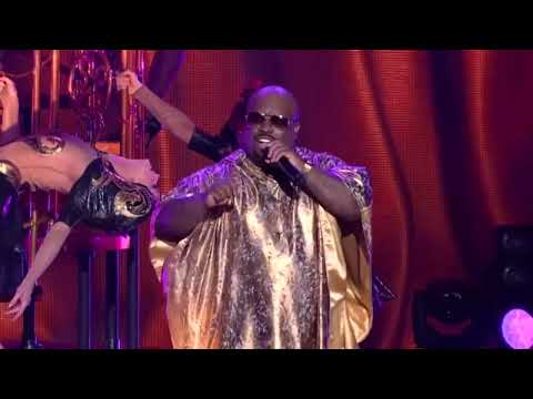 Do Ya Think I'm Sexy (Rod Stewart cover) - CeeLo Green (Loberace, live from Vegas)