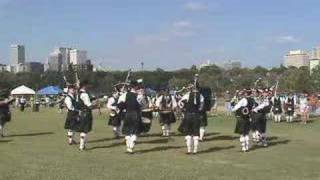 Tulsa 2006 Pipe Band competition 7:North Texas CaledonianP&D