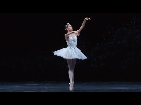 La Bayadère - Second Variation (Yasmine Naghdi, The Royal Ballet)