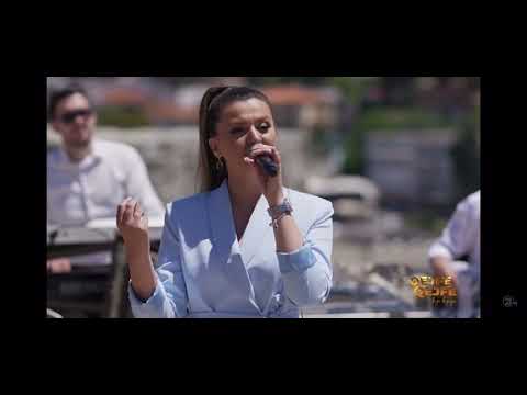 Egzona Salaj - Tri vjet qe u deshem bashke (Live) “Qejfe qejfe kjo dynja”RTV21