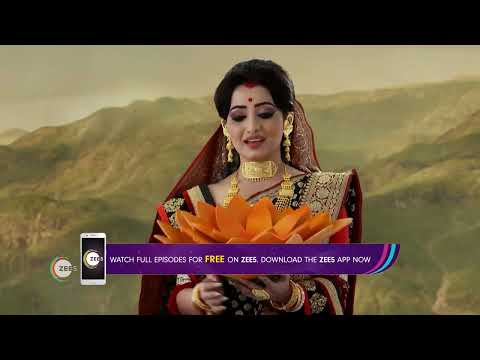 Mallika hides from a giant lizard - Sata Bhainka Sunanaki - Fantacy Odia TV Serial - Webi 341