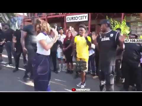 Robot Boii and Bontle teach IShowSpeed Amapiano dance moves 💃🎹🕺ZEP ZEP & Mabalabala