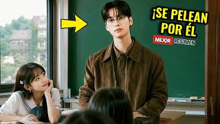 🔥ESTE PROFESOR ES TAN GUAPO QUE ENAMORA A SUS ESTUDIANTES, EXCEPTO A UNA... | Mejor Resumen