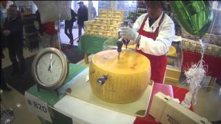 preview picture of video '1008 Cheese Wheels cracked to break world record'
