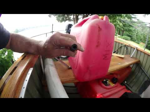 Water In Outboard Fuel, Suzuki DF70A/80A/90A. How To Fix It. Easy. Sierra 18-7982-1 Marine  FAIL...