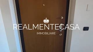 2 locali di 74 mq ca con cucina abitabile, balcone e cantina.