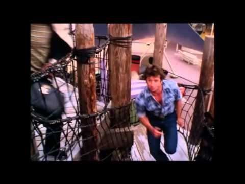 Dukes of Hazzard-Bo and Luke fight bad guys in amusement park