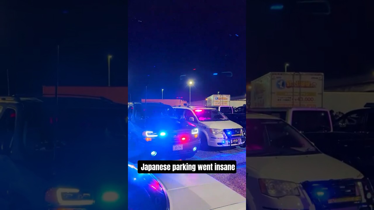 Old cars Take Over Umihotaru (Japan parking area Night Madness)