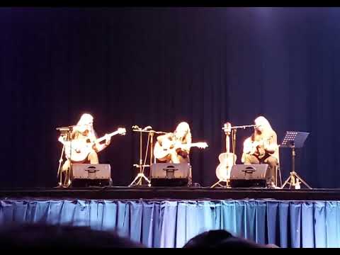 Anneke Van Giersbergen feat Marko Hietala y Tuomas Wäinölä - Strange Machines - Teatro UdeC (Chile)