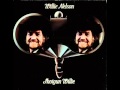 Willie Nelson - Whiskey River