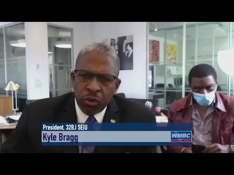 U. S. Airport Workers Rally