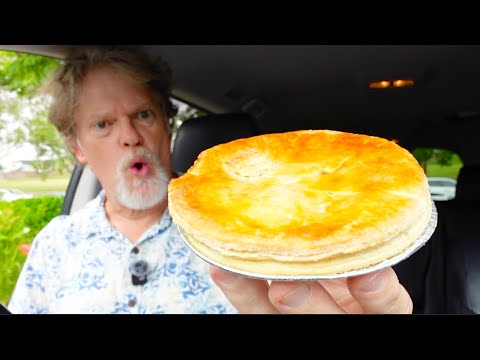 Benowa Bakery Chunky Steak Meat Pie Review