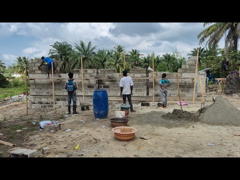 The walls are going up, Day 13(part 1) #Gbanga, Bong County, Liberia🇱🇷