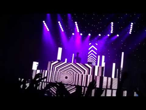 Pretty Lights opening in Reno