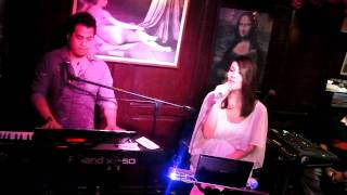 One Hello by Aliya Parcs and Maki Ricafort of Southborder @ Cafe Marcello