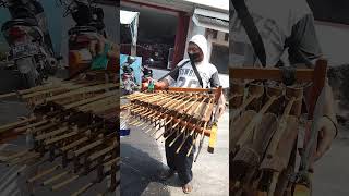 Download lagu Angklung #streetmusicians mp3