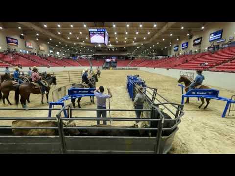 ARIAT World Series of Roping in Las Vegas: Super Qualifier action right out of the chute