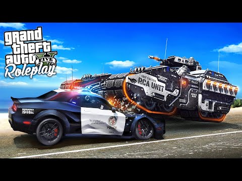 CRUSHING COPS WITH A CYBERTANK IN GTA RP